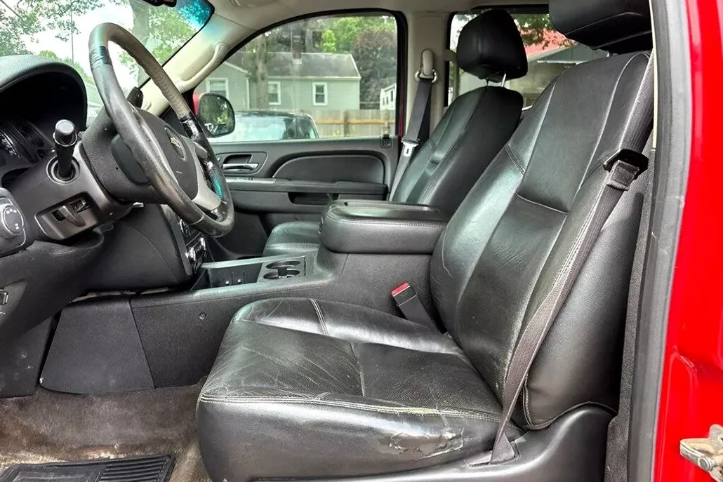 2013 Chevrolet Silverado 2500HD LTZ photo 1