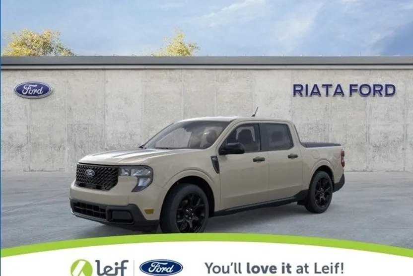 2025 Ford Maverick XLT photo 1