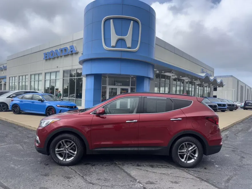 2017 Hyundai Santa Fe Sport photo 1