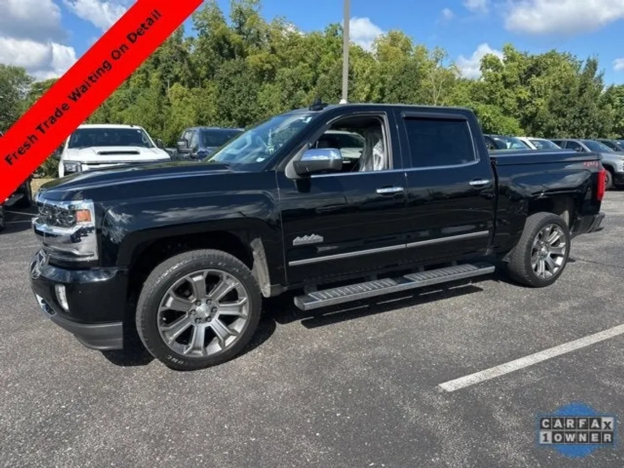 2018 Chevrolet Silverado 1500 High Country photo 1