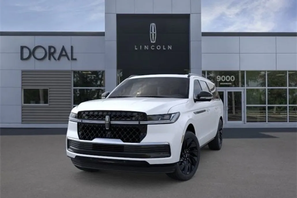 2025 Lincoln Navigator L Reserve photo 1