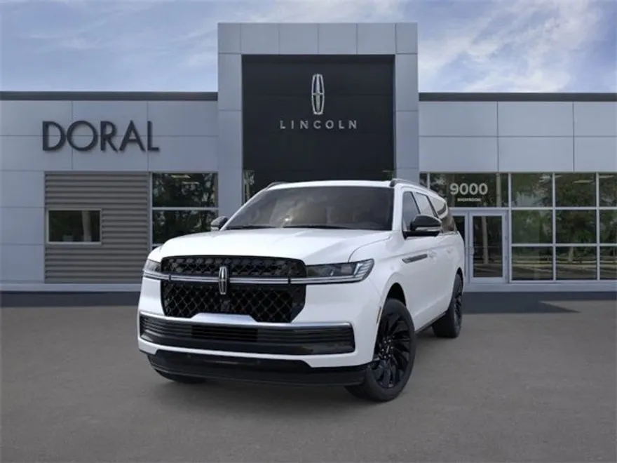 2025 Lincoln Navigator L Reserve photo 1