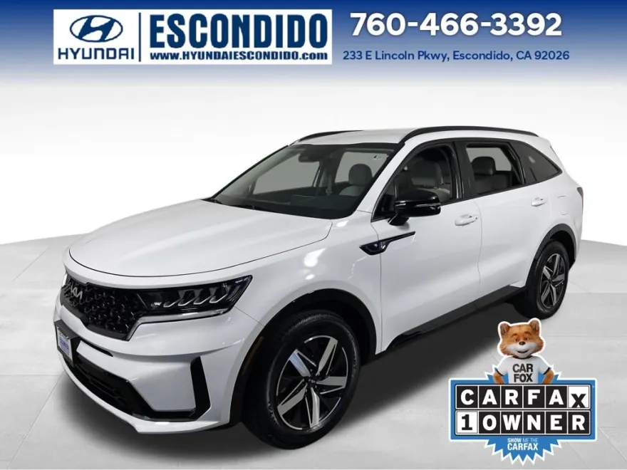 2023 Kia Sorento S photo 1