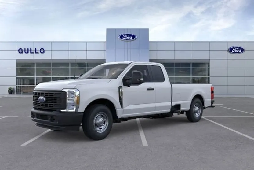 2025 Ford F-250 photo 1