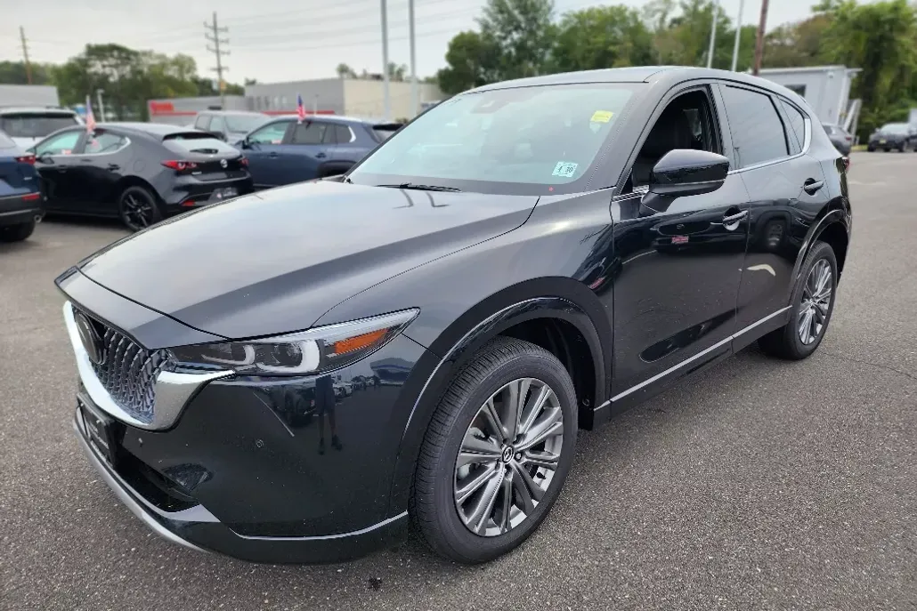 2025 Mazda CX-5 2.5 Turbo Signature photo 1