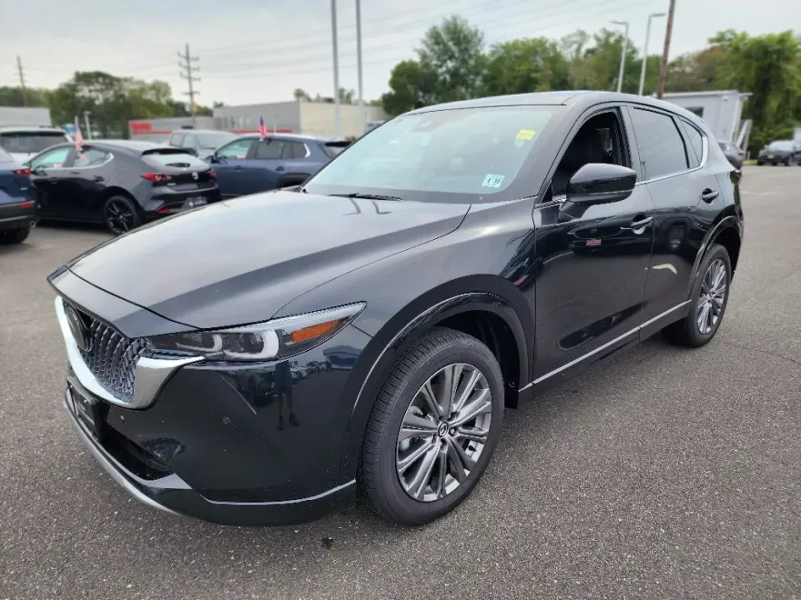 2025 Mazda CX-5 2.5 Turbo Signature photo 1