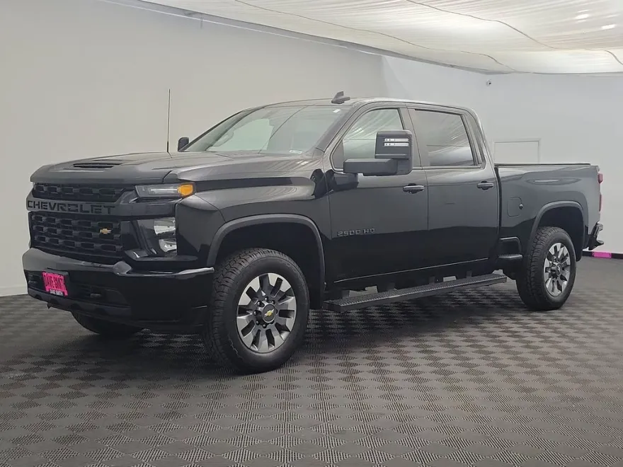 2023 Chevrolet Silverado 2500HD Custom photo 1