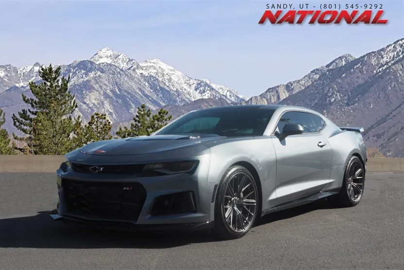 2022 Chevrolet Camaro ZL1 photo 1