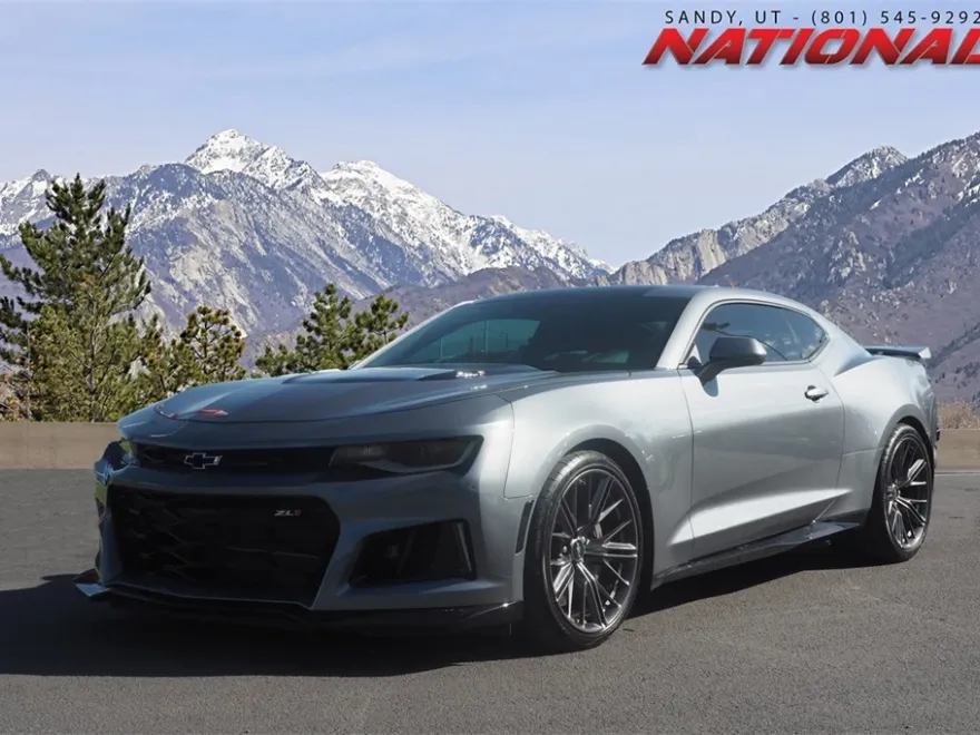 2022 Chevrolet Camaro ZL1 photo 1