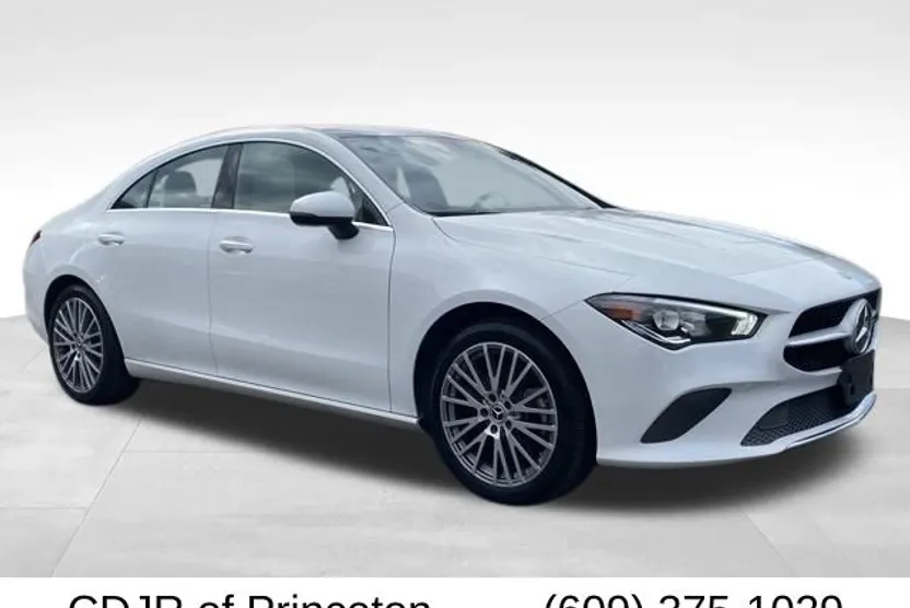 2020 Mercedes Benz CLA 250 photo 1