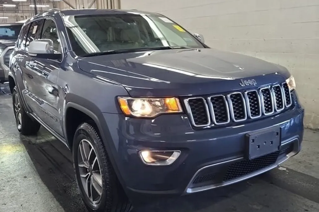 2021 Jeep Grand Cherokee Limited photo 1