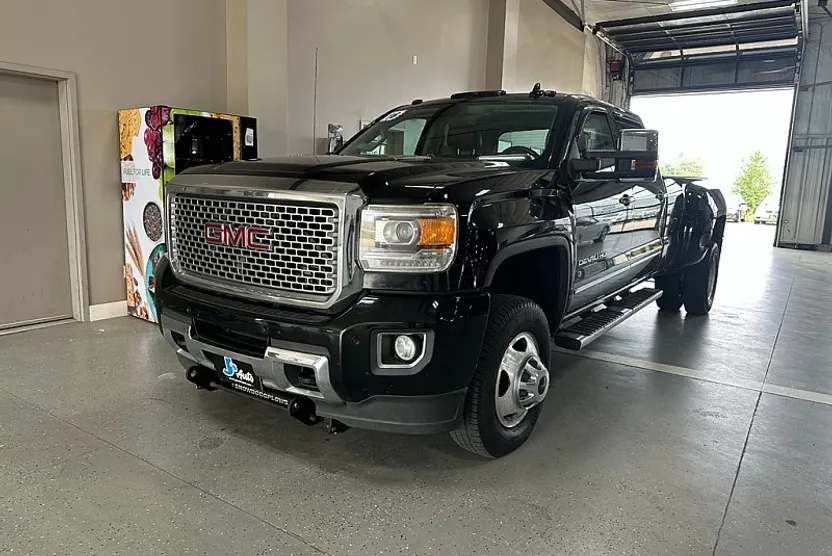 2016 Gmc Sierra Denali photo 1