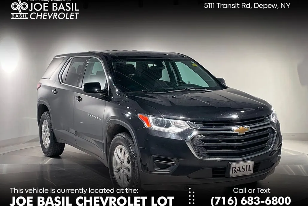 2019 Chevrolet Traverse LS photo 1