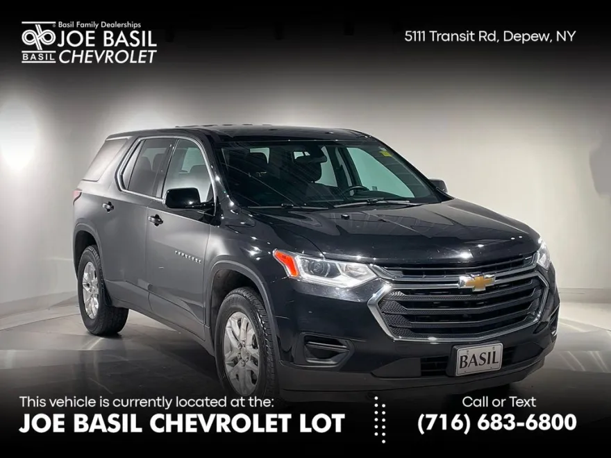 2019 Chevrolet Traverse LS photo 1