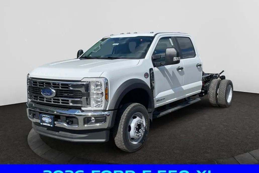 2026 Ford F-550 photo 1