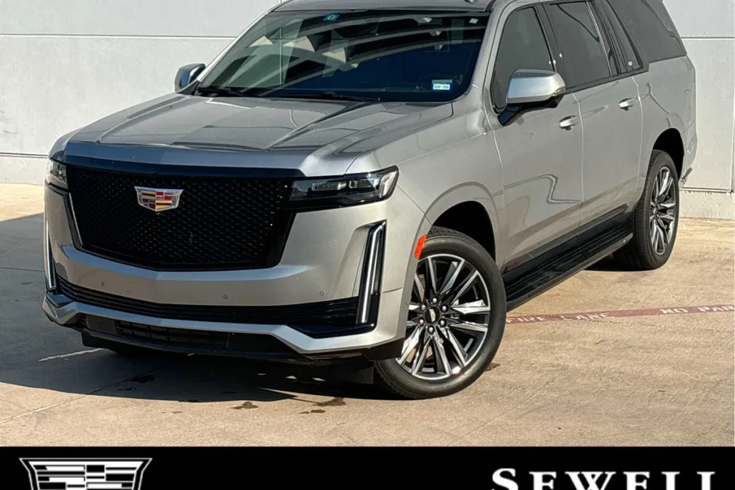 2023 Cadillac Escalade ESV Sport photo 1