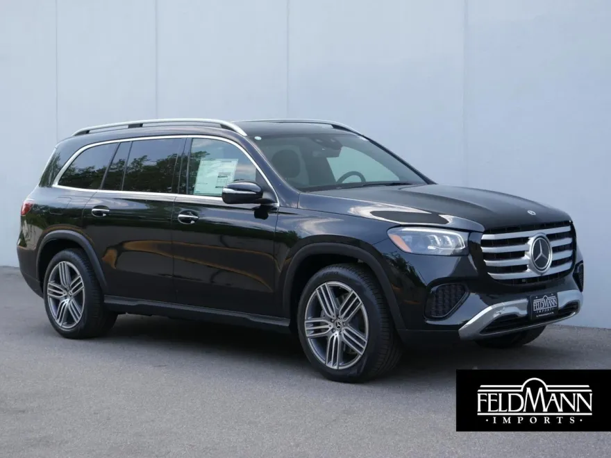 2025 Mercedes Benz GLS 450 4MATIC photo 1