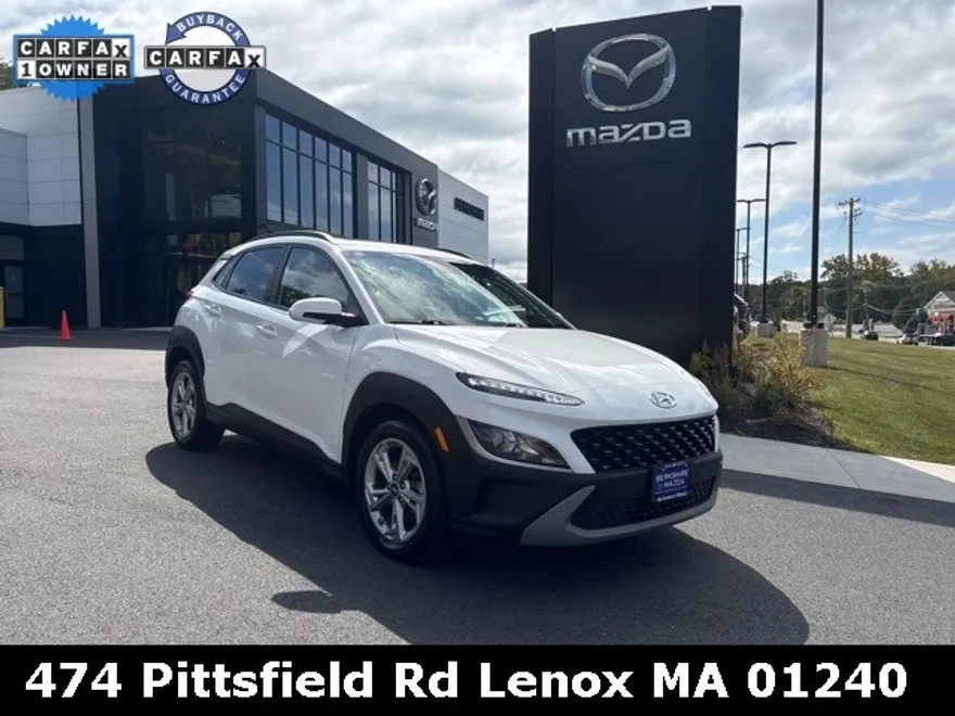 2023 Hyundai Kona SEL photo 1