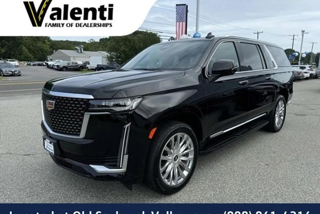 2023 Cadillac Escalade ESV Premium photo 1