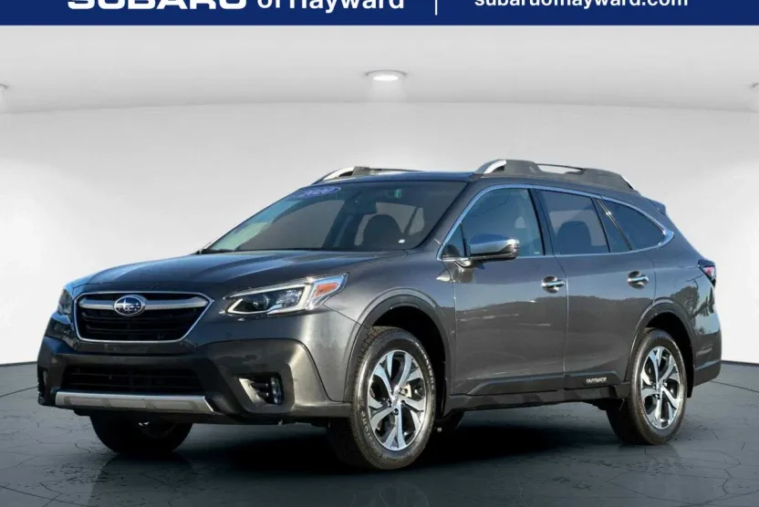 2020 Subaru Outback Touring photo 1