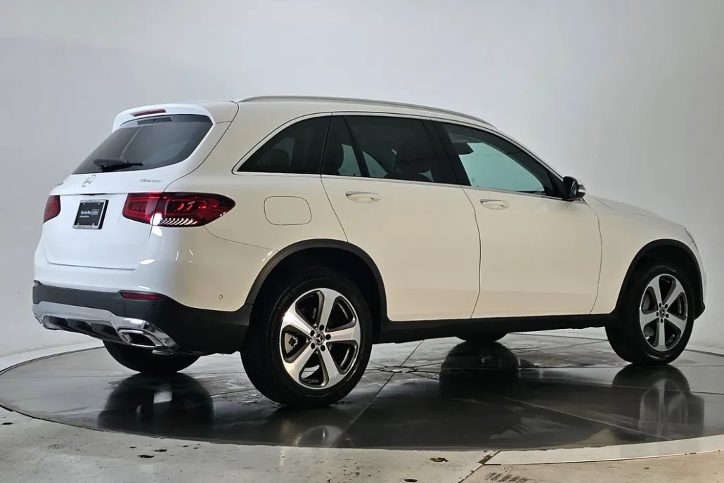 2022 Mercedes Benz GLC 300 4MATIC photo 1