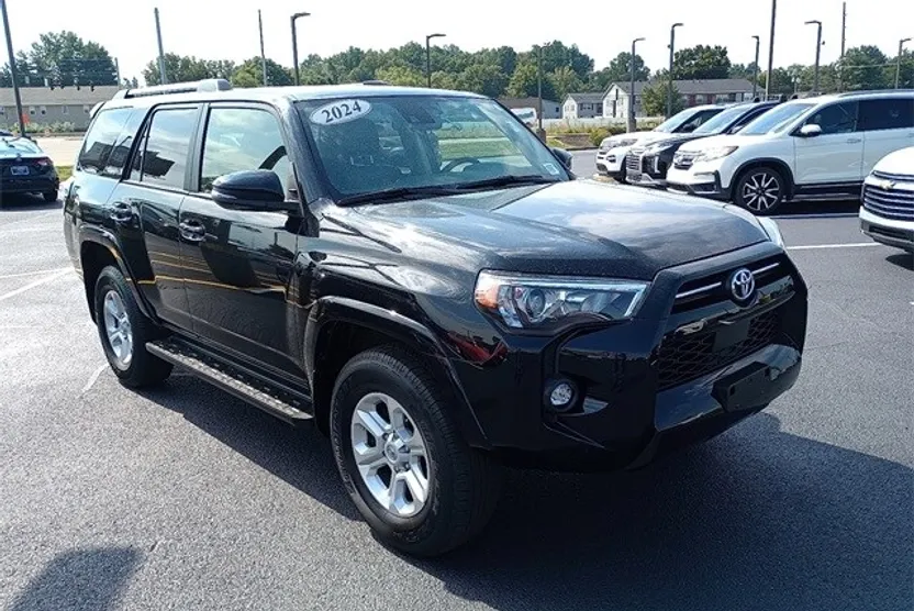 2024 Toyota 4Runner SR5 Premium photo 1