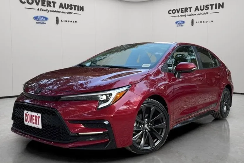 2023 Toyota Corolla SE photo 1