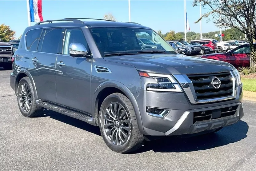 2024 Nissan Armada Platinum photo 1