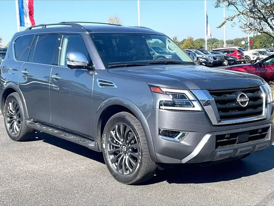 2024 Nissan Armada Platinum photo 1