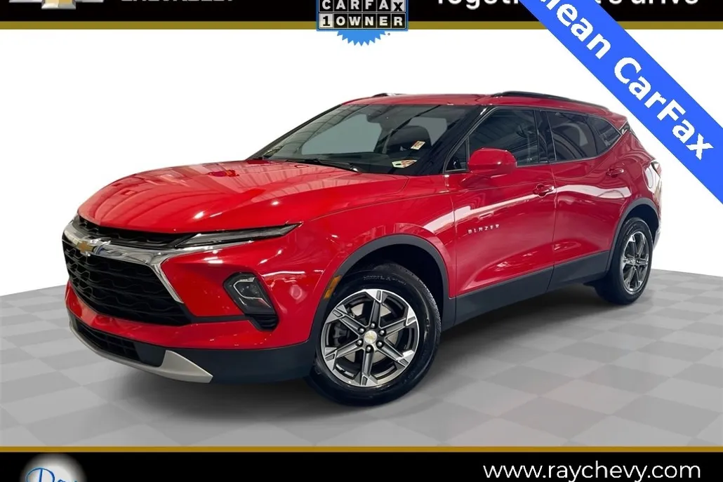 2023 Chevrolet Blazer 2LT photo 1