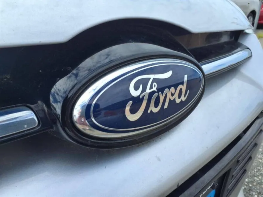 2012 Ford Focus SEL photo 1