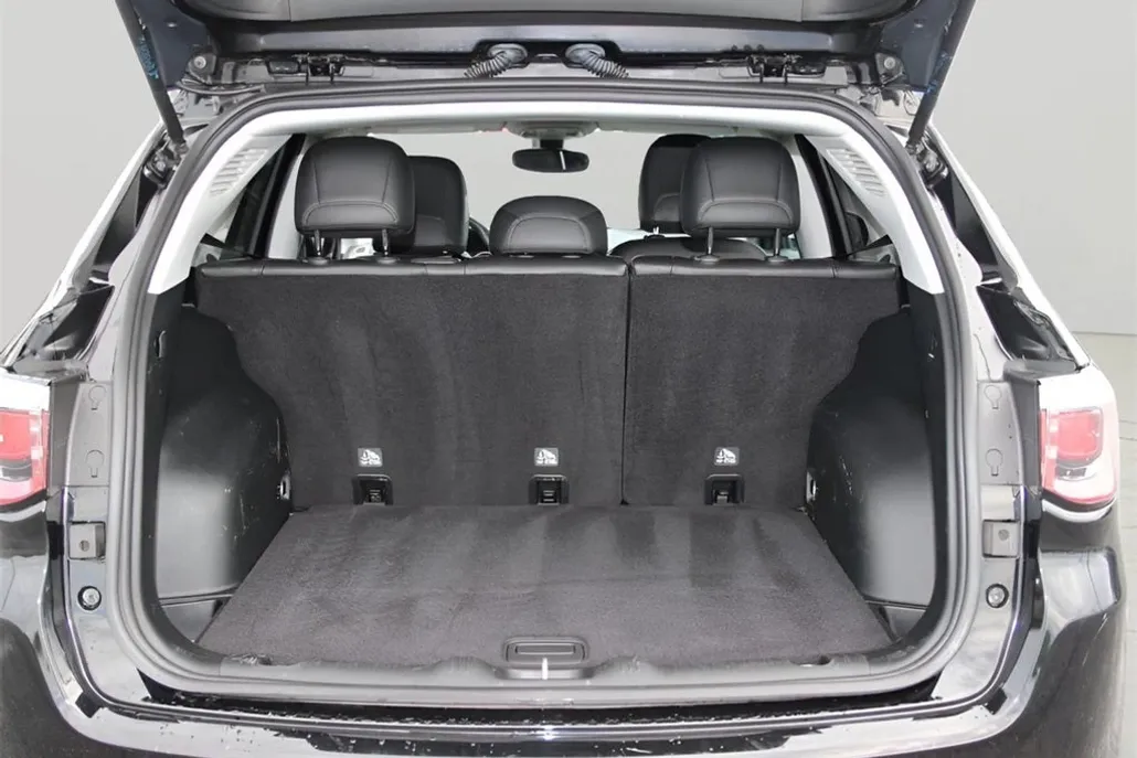 2019 Jeep Compass Latitude photo 1
