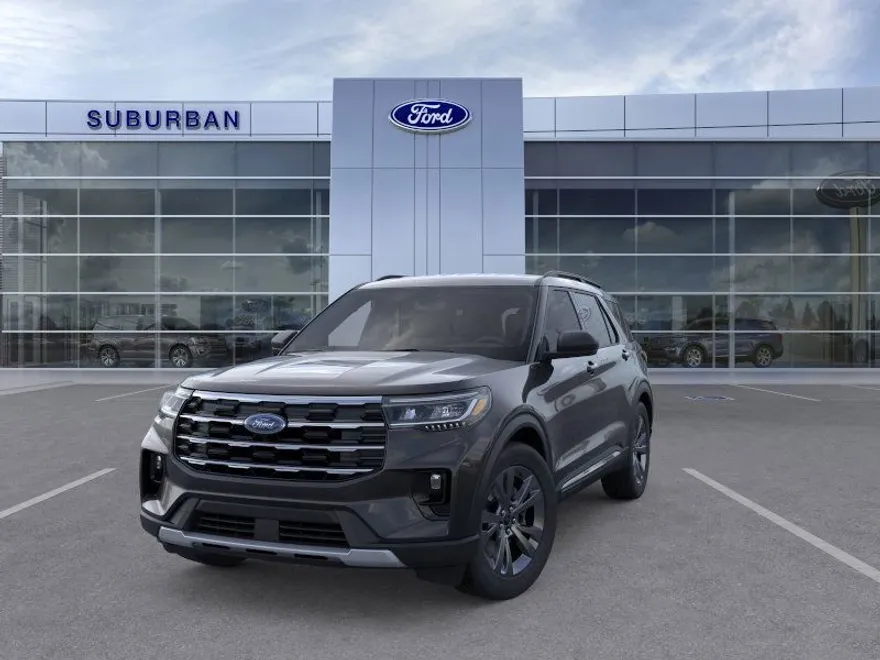 2025 Ford Explorer photo 1