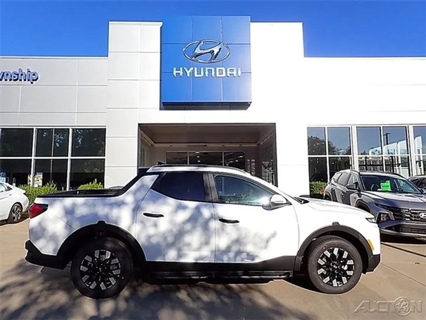 2026 Hyundai Santa Cruz SEL photo 1
