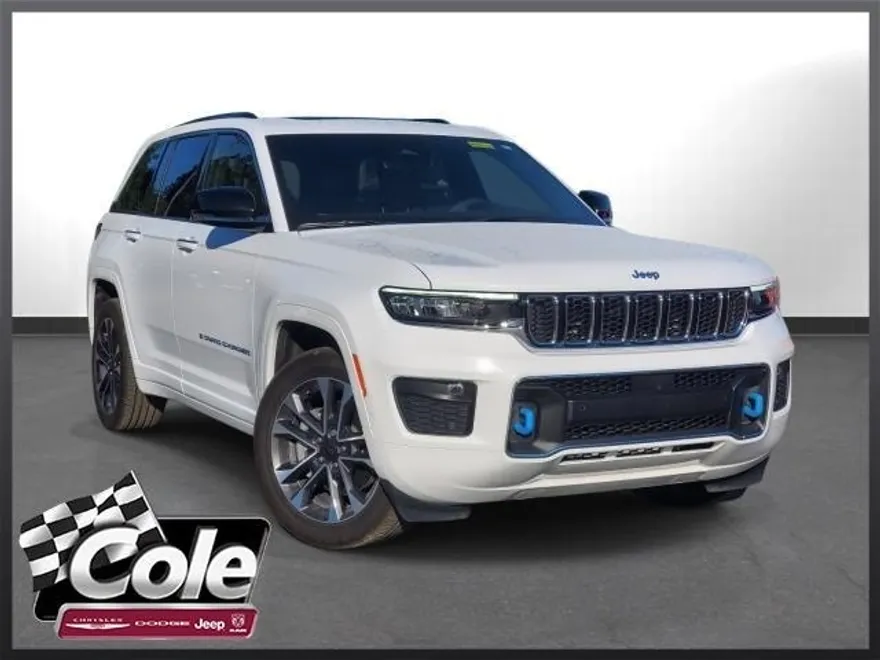 2023 Jeep Grand Cherokee Overland 4xe photo 1