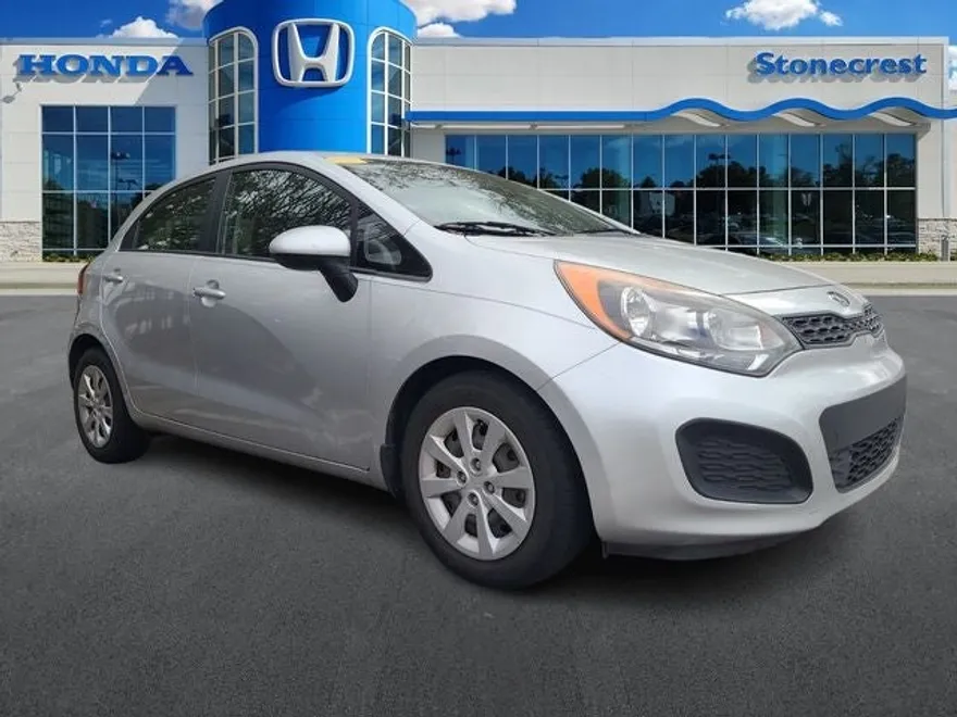 2015 Kia Rio LX photo 1