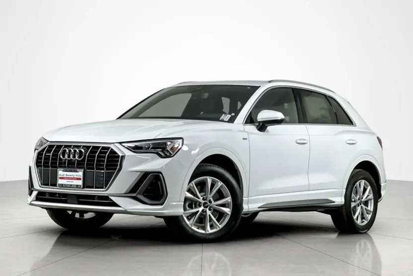 2025 Audi Q3 S line Premium 45 TFSI photo 1