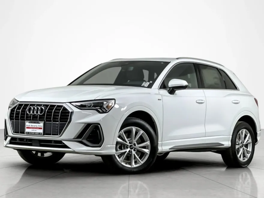 2025 Audi Q3 S line Premium 45 TFSI photo 1