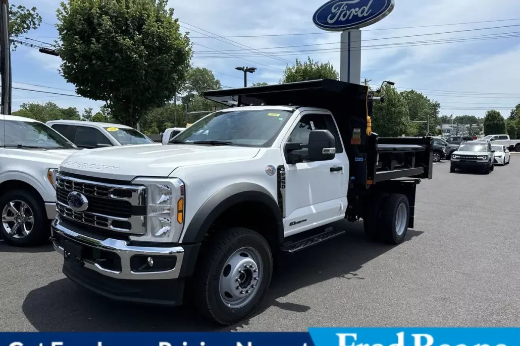 2024 Ford F-450 XL photo 1