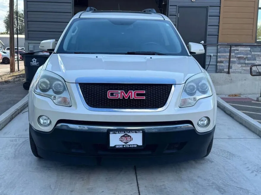 2012 Gmc Acadia SLT photo 1