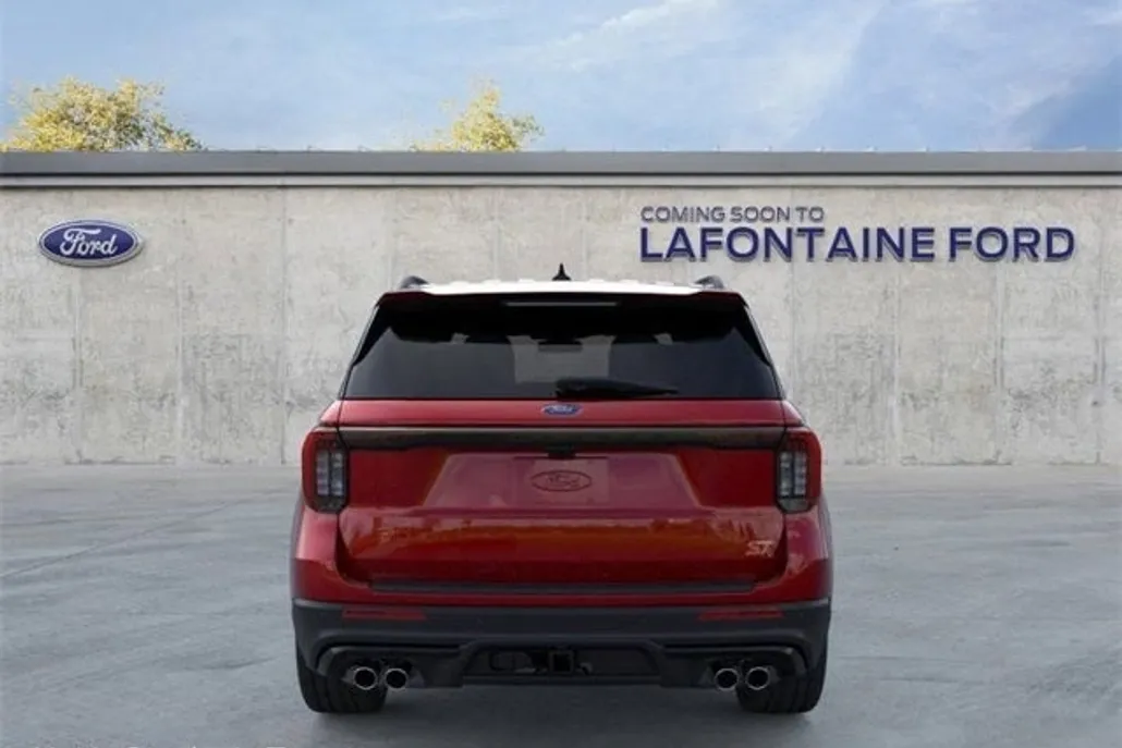 2025 Ford Explorer ST photo 1