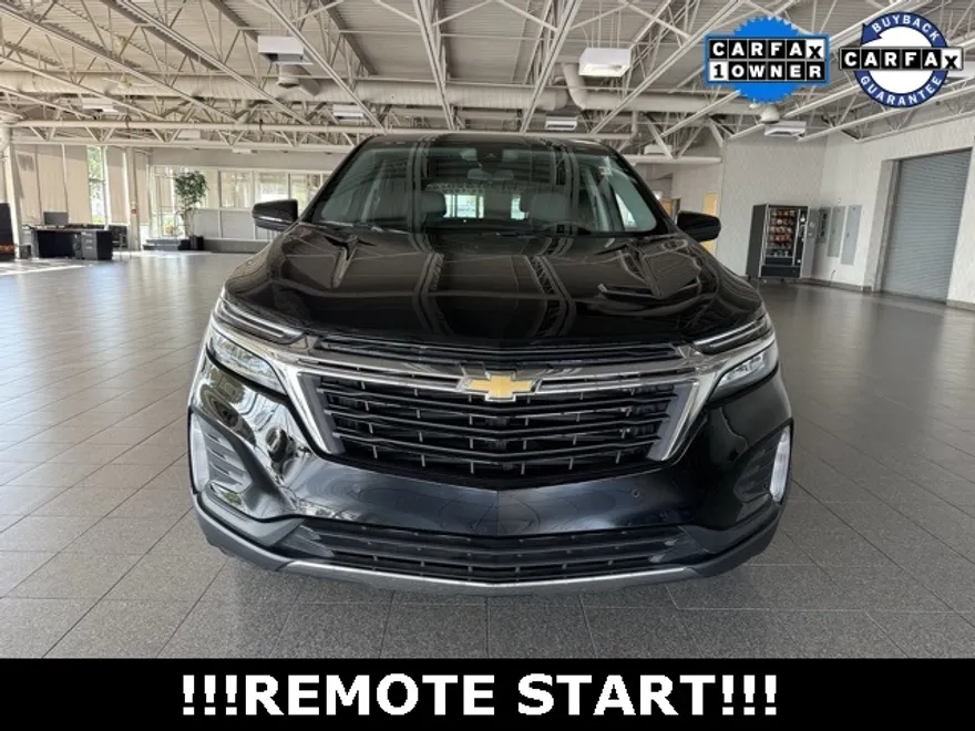 2022 Chevrolet Equinox LT photo 1