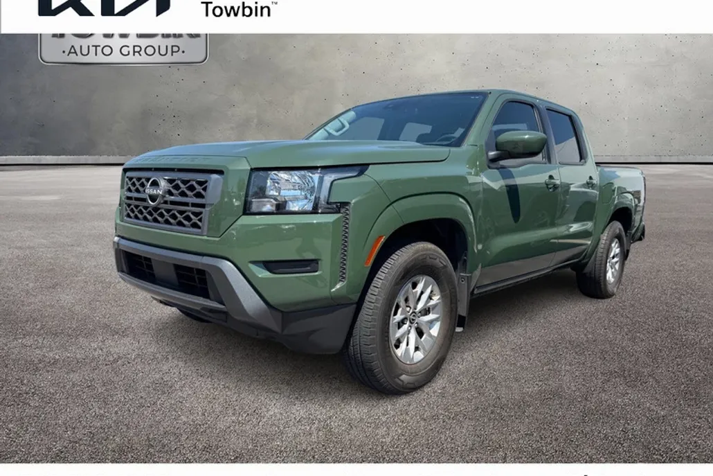 2024 Nissan Frontier SV photo 1
