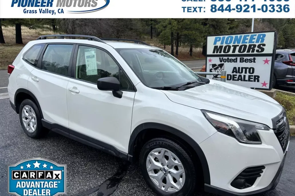 2022 Subaru Forester Base photo 1