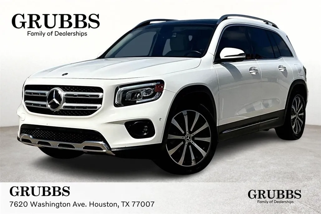 2023 Mercedes Benz GLB 250 photo 1
