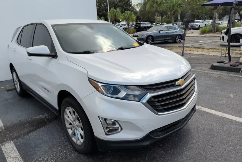 2019 Chevrolet Equinox photo 1