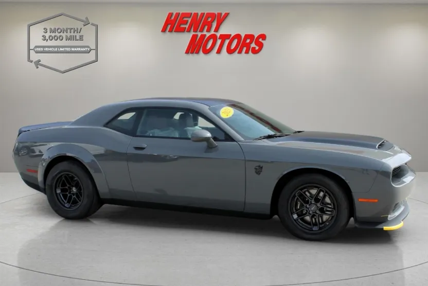 2023 Dodge Challenger SRT8 Hellcat Redeye Widebody photo 1