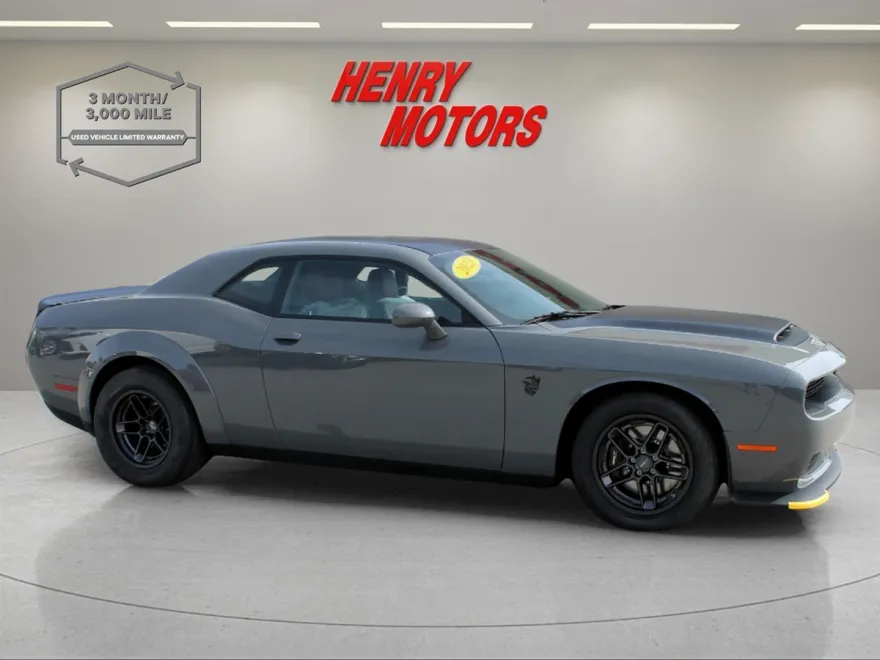 2023 Dodge Challenger SRT8 Hellcat Redeye Widebody photo 1