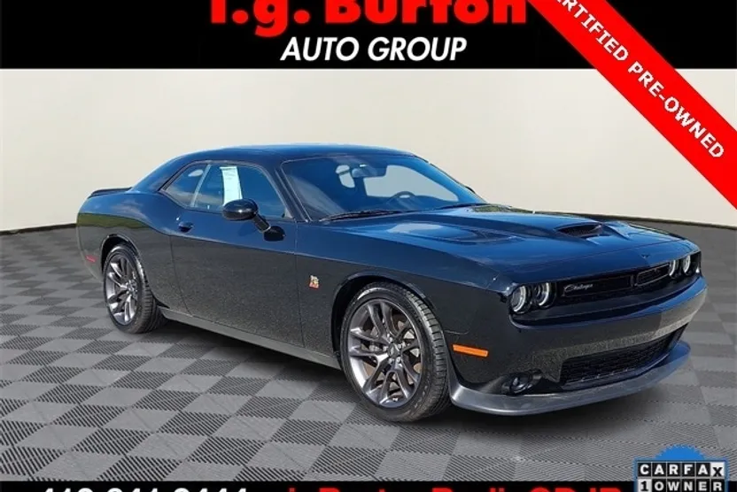 2023 Dodge Challenger R/T Scat Pack photo 1