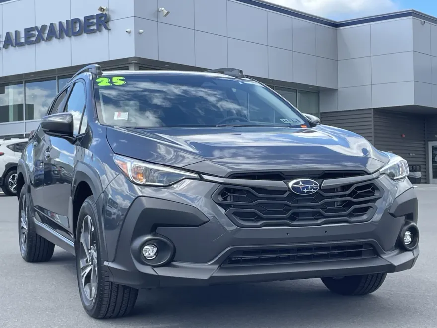 2025 Subaru Crosstrek Premium photo 1